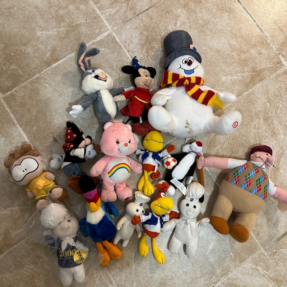 Plush toy lot